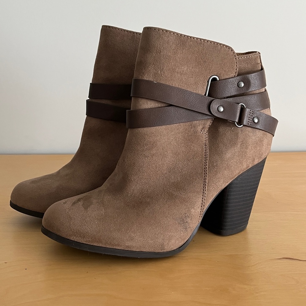 Torrid Brown Ankle Booties with Buckle Detail 8.5W